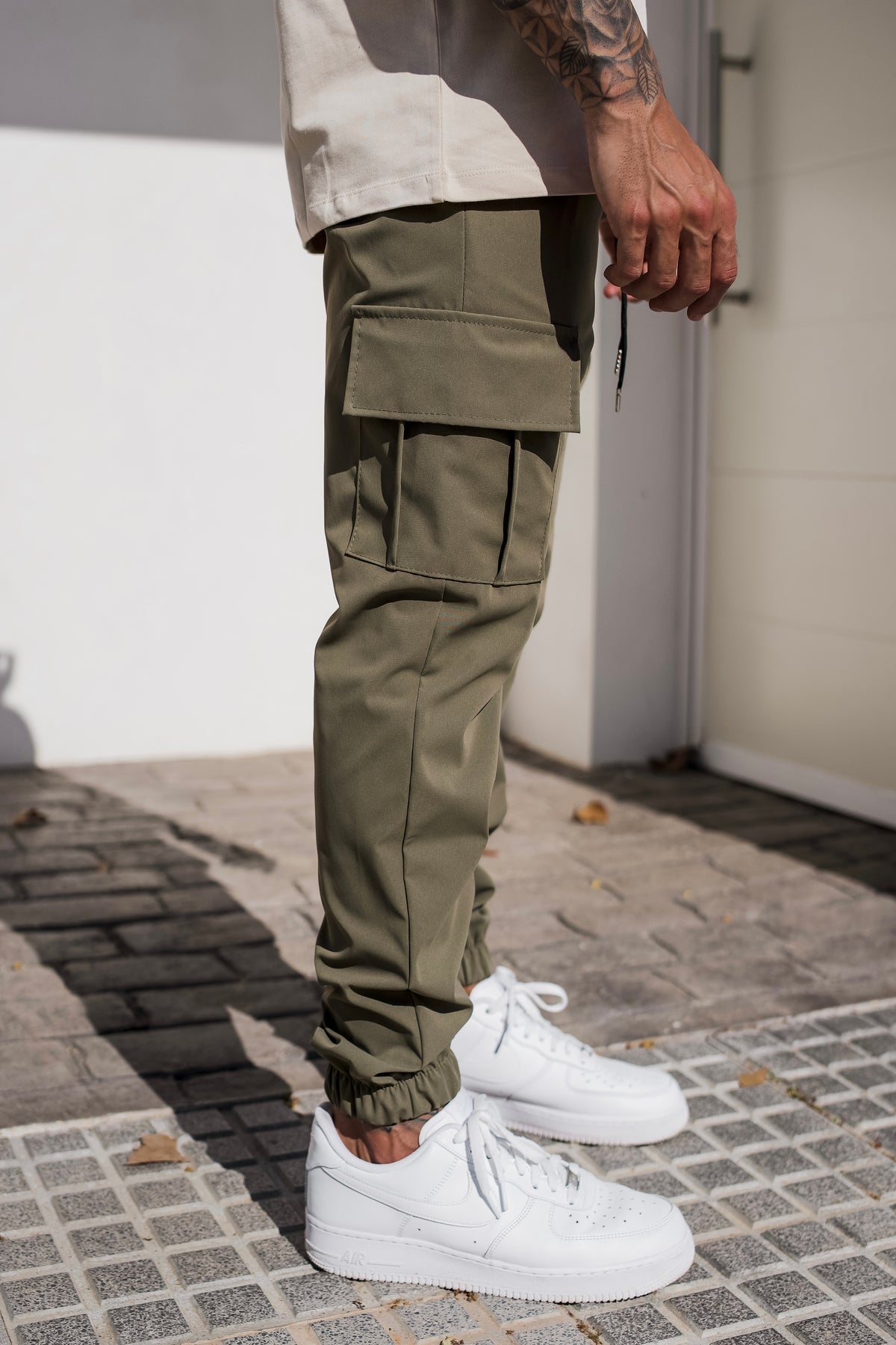 Eliano – Men’s Urban Fit Cargo Trousers
