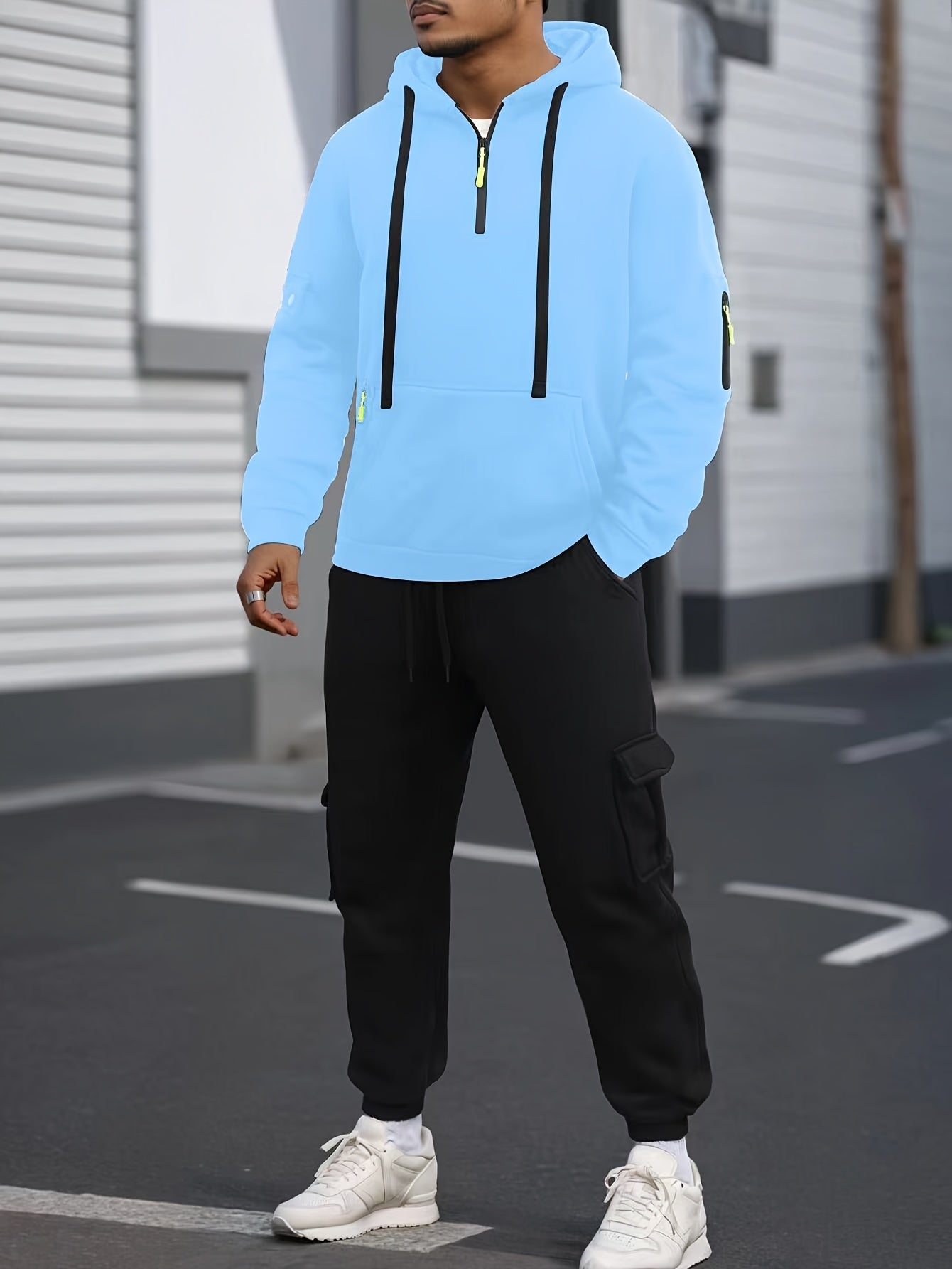 Cesario – Men’s Half-Zip Hooded Pullover