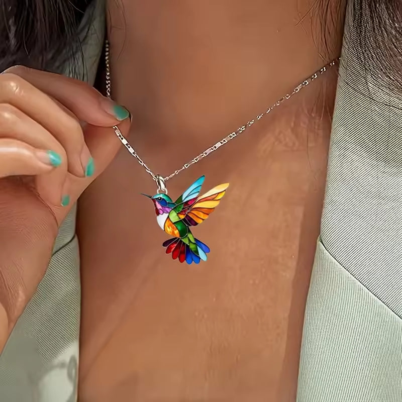 Eleanor – Women’s Hummingbird Pendant Necklace