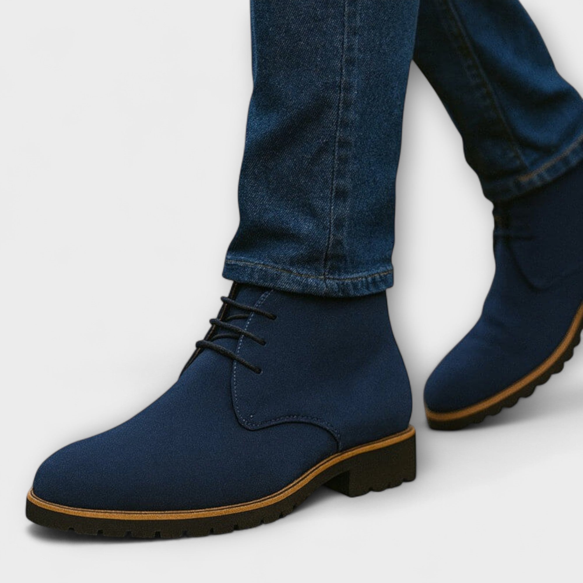 Wilfred – Men’s Classic Chukka Boots